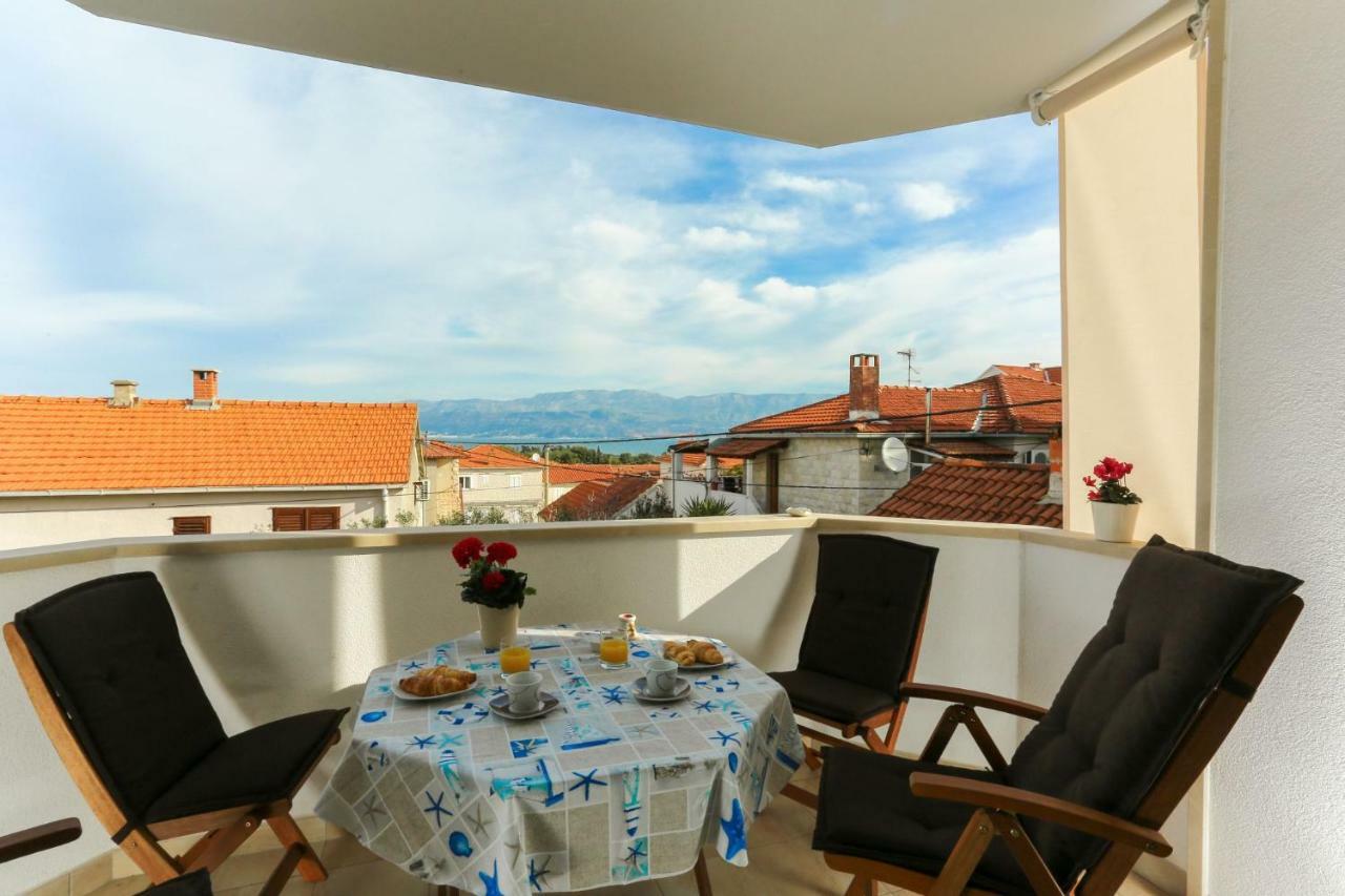 Amazing Luxury 4Star Apartment Laura Supetar Eksteriør billede