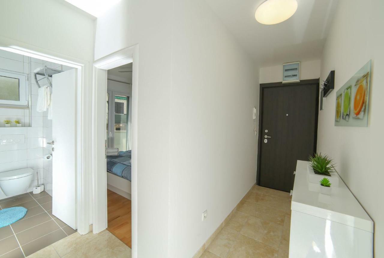 Amazing Luxury 4Star Apartment Laura Supetar Eksteriør billede
